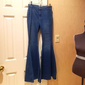 Free People Bell Bottom Jeans Size 27